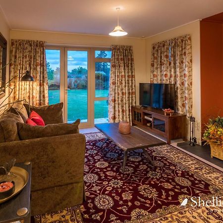 Night Sky Cottages - Kea Cottage - LUXURY Twizel Exteriör bild