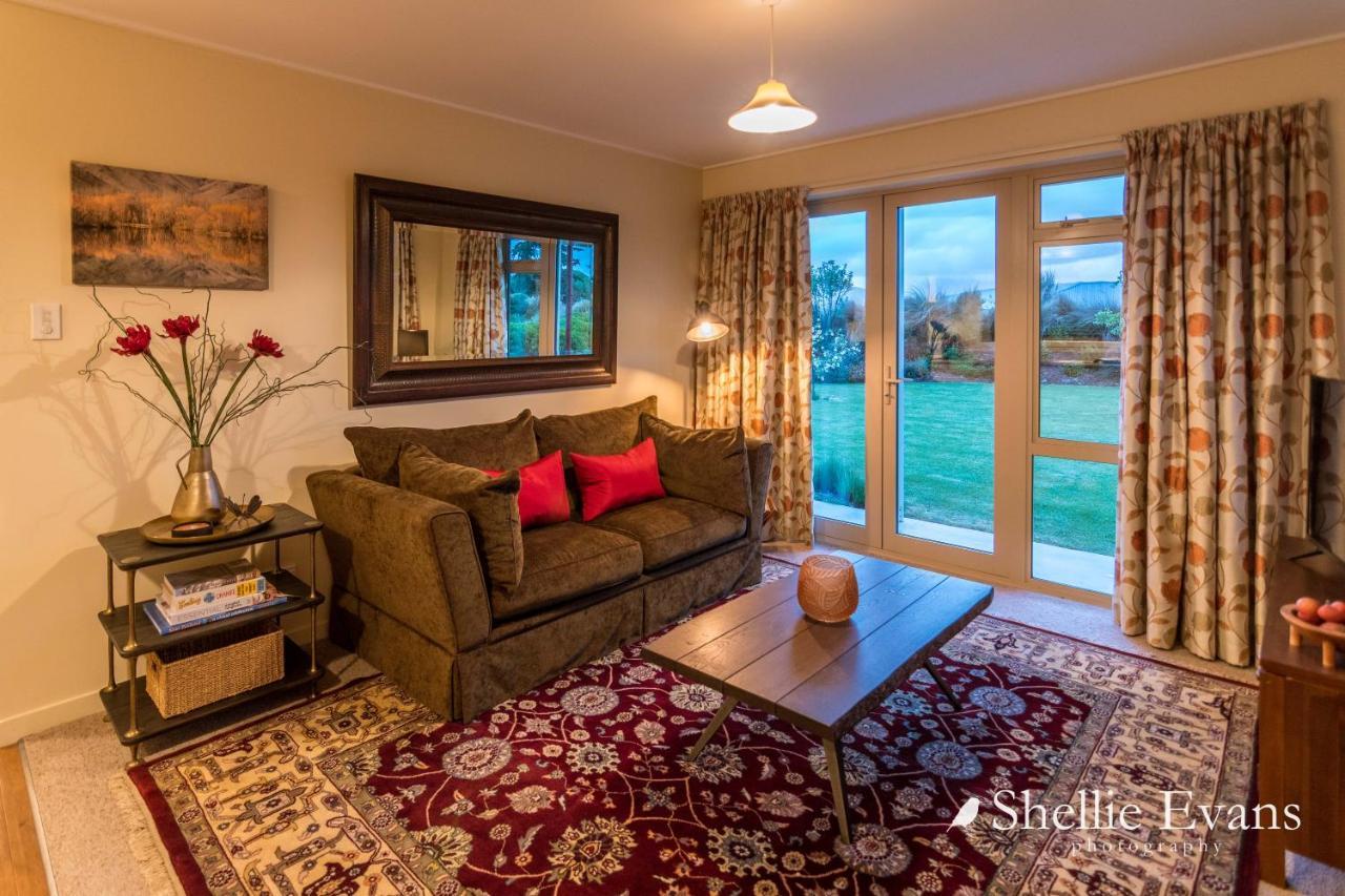 Night Sky Cottages - Kea Cottage - LUXURY Twizel Exteriör bild