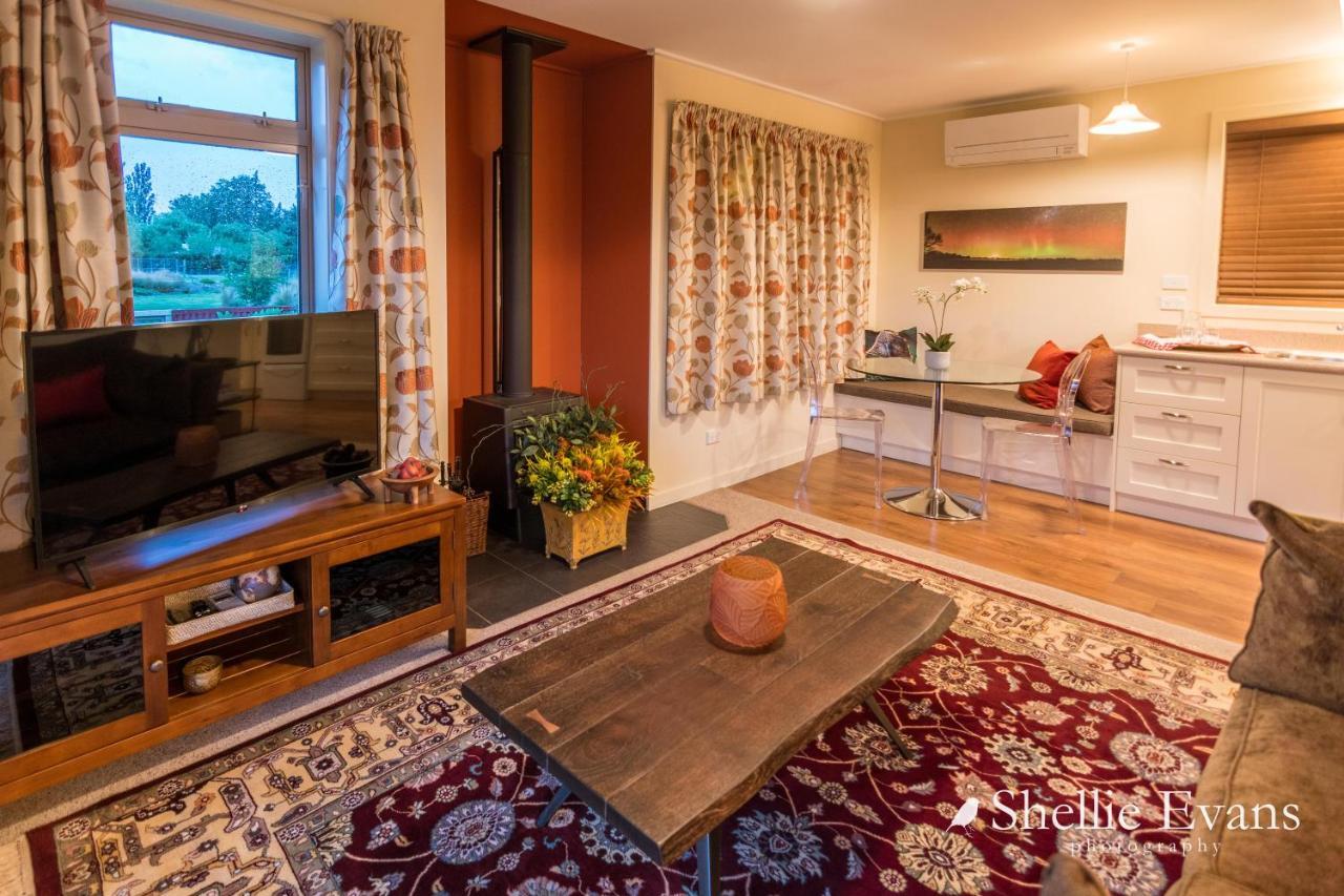 Night Sky Cottages - Kea Cottage - LUXURY Twizel Exteriör bild